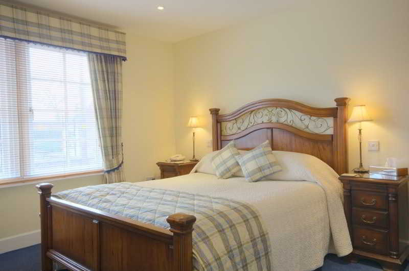 The Wheatsheaf Hotel And Restaurant Swinton  Extérieur photo
