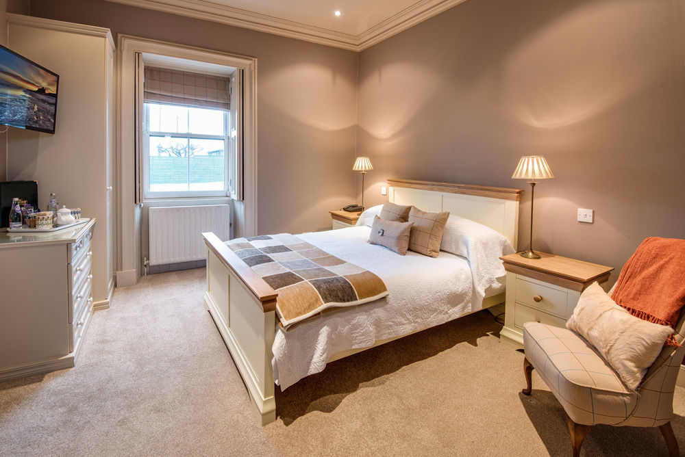 The Wheatsheaf Hotel And Restaurant Swinton  Extérieur photo