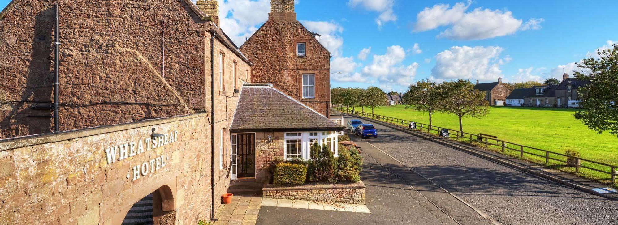 The Wheatsheaf Hotel And Restaurant Swinton  Extérieur photo