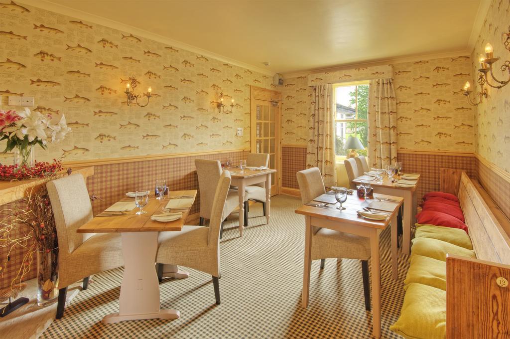 The Wheatsheaf Hotel And Restaurant Swinton  Extérieur photo